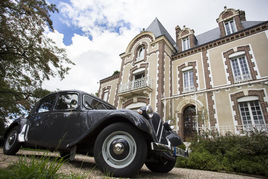 Chateau De La Folie Trie-Château 외부 사진